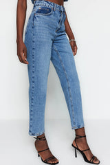Blue high waist jeans
