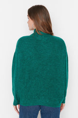 green zip sweater top