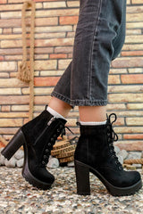 Heeled boots