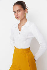 White polo knitted top