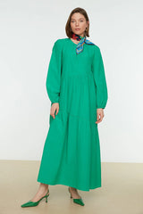 Green modest Dress