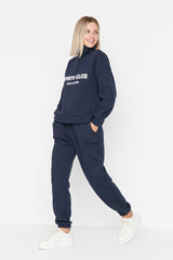 sweatshirt & jogger set