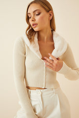 Ecru cropped cardigan