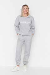 sweatshirt & jogger set