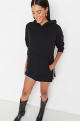 Black oversized sweatshirt