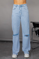 Straight cut jeans