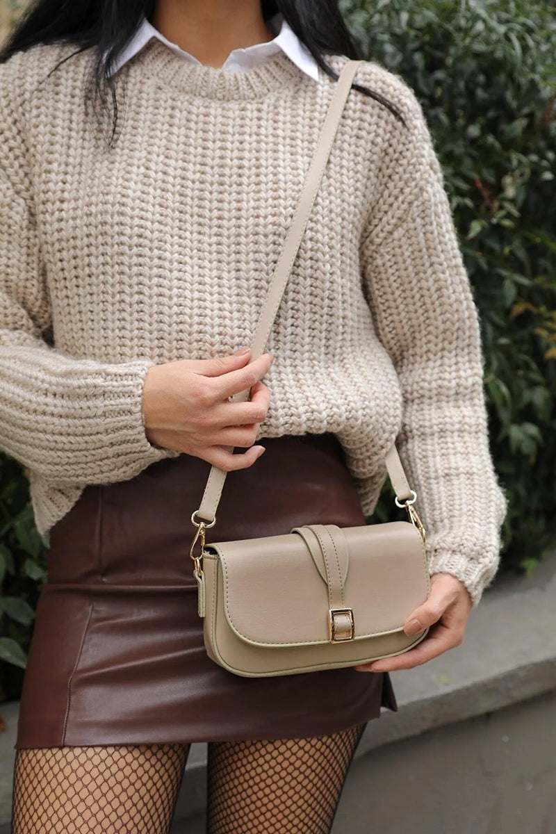 Beige shoulder bag