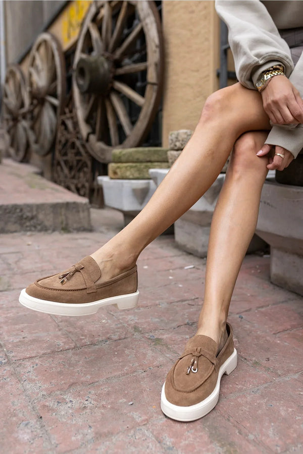 Camel Loafer - 37