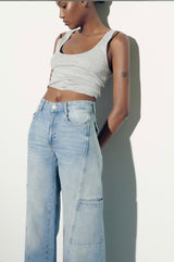 Wide leg cargo jeans