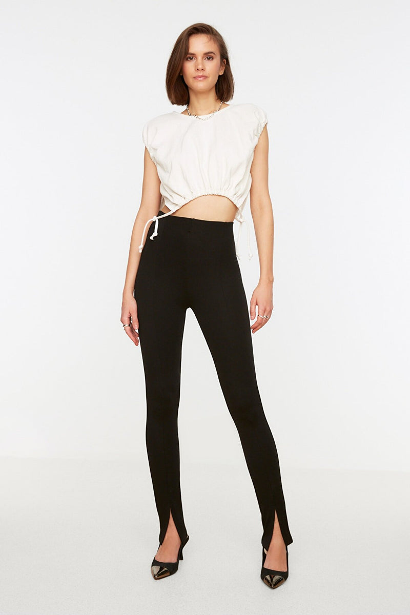 Knitted Pants with Slit