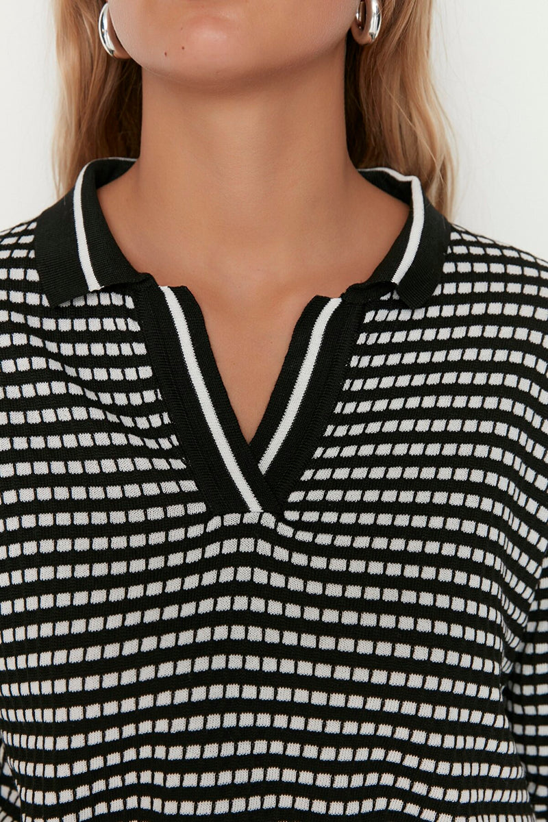 black and white top